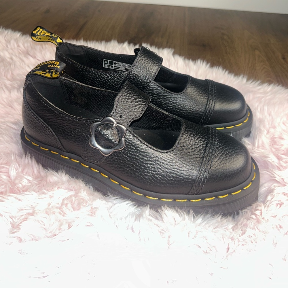 Dr. Martens Mary Janes